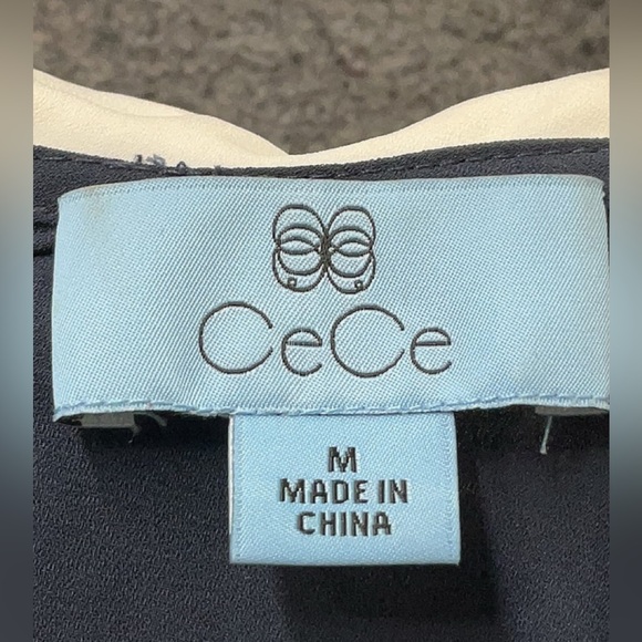 Navy Blue Peter Pan Collar Top - Picture 3 of 6